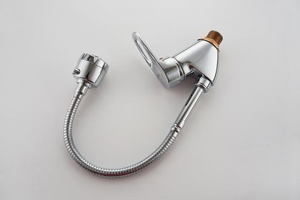 Смеситель для кухонной мойки Ledeme L4304