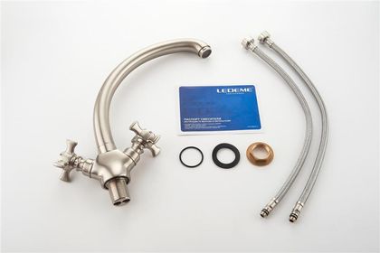 Смеситель для кухонной мойки Ledeme L5911A 
