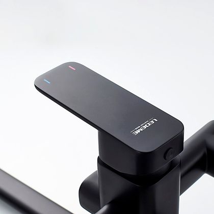 Смеситель для ванны Ledeme L2233B