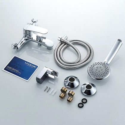Смеситель для ванны Ledeme L3272