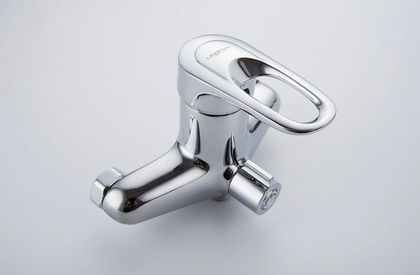 Смеситель для ванны Ledeme L2204