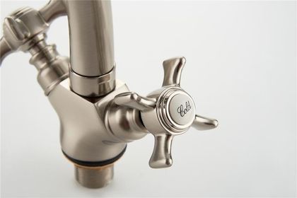 Смеситель для кухонной мойки Ledeme L5911A 