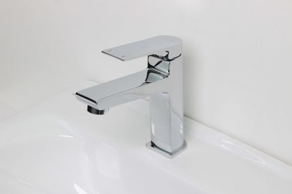 Смеситель для умывальника LEDEME L1091