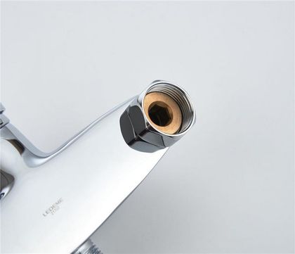 Настенный смеситель локтевой Ledeme L4679