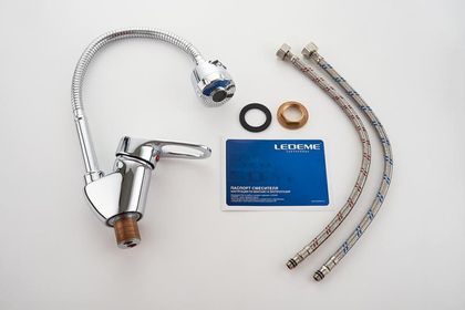 Смеситель для кухонной мойки Ledeme L4304