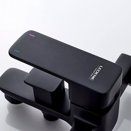 Смеситель для ванны Ledeme L3280B