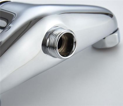 Настенный смеситель локтевой Ledeme L4679