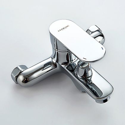 Смеситель для ванны Ledeme L3010