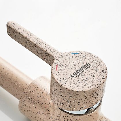 Смеситель для кухонной мойки Ledeme L4299-300