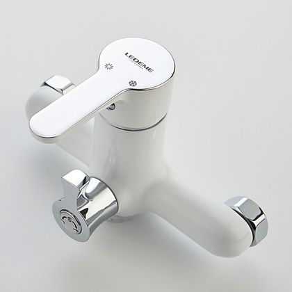 Смеситель для ванны Ledeme L2203W