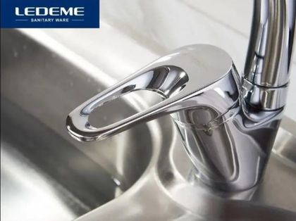 Смеситель для кухни Ledeme L4113