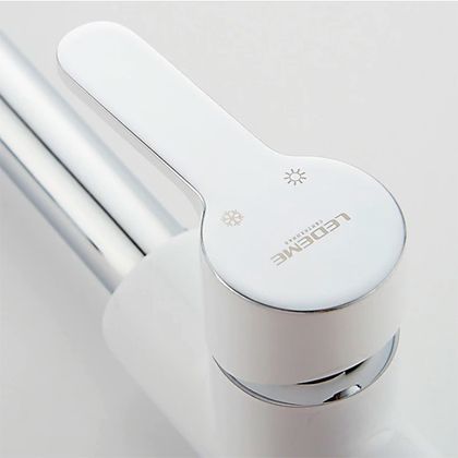 Смеситель для кухонной мойки Ledeme L4003W